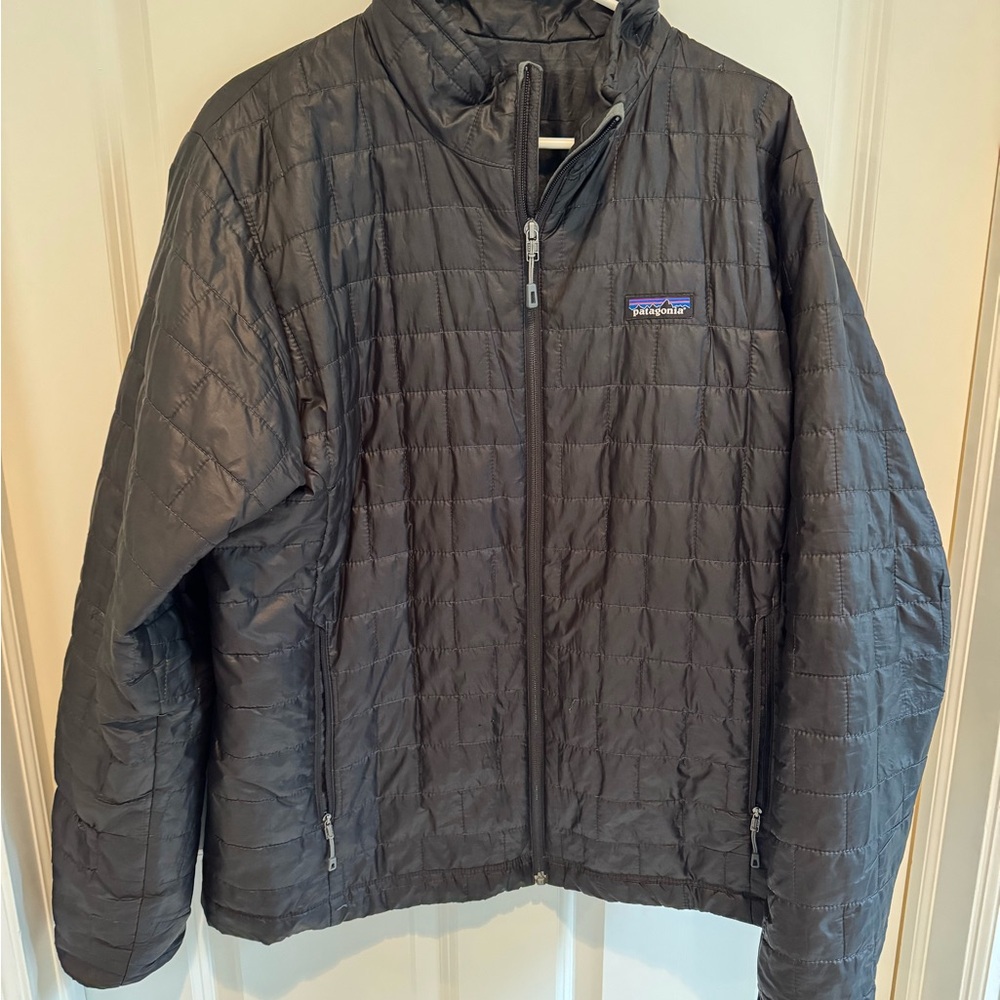 Patagonia Men's Black Quilted Jacket